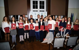 Wręczenie stypendiów za wyniki w nauce i aktywność społeczną