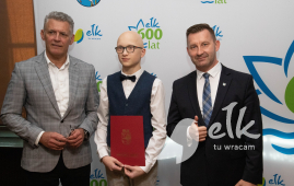 Wręczenie stypendiów za aktywność społeczną i wyniki w nauce, stypendyści, Urząd Miasta Ełku