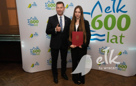 Wręczenie stypendiów za aktywność społeczną i wyniki w nauce, stypendyści, Urząd Miasta Ełku